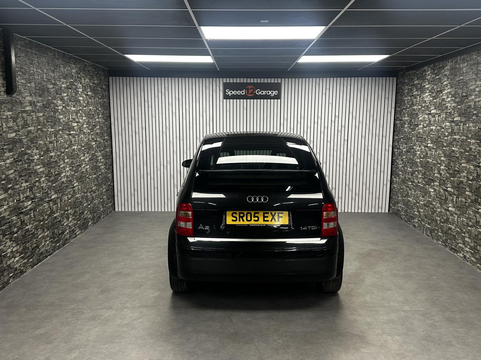 Audi A2 1.4 TDI SE Hatchback 5dr Diesel Manual (119 g/km, 75 bhp)