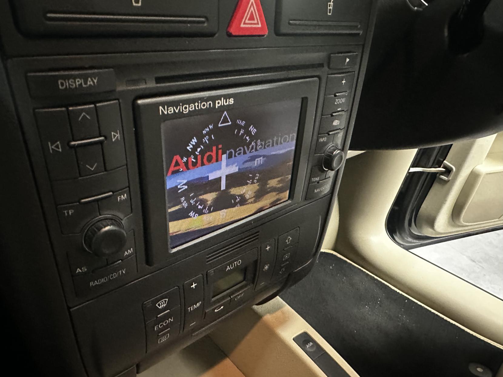 Audi A2 1.4 TDI SE Hatchback 5dr Diesel Manual (119 g/km, 75 bhp)