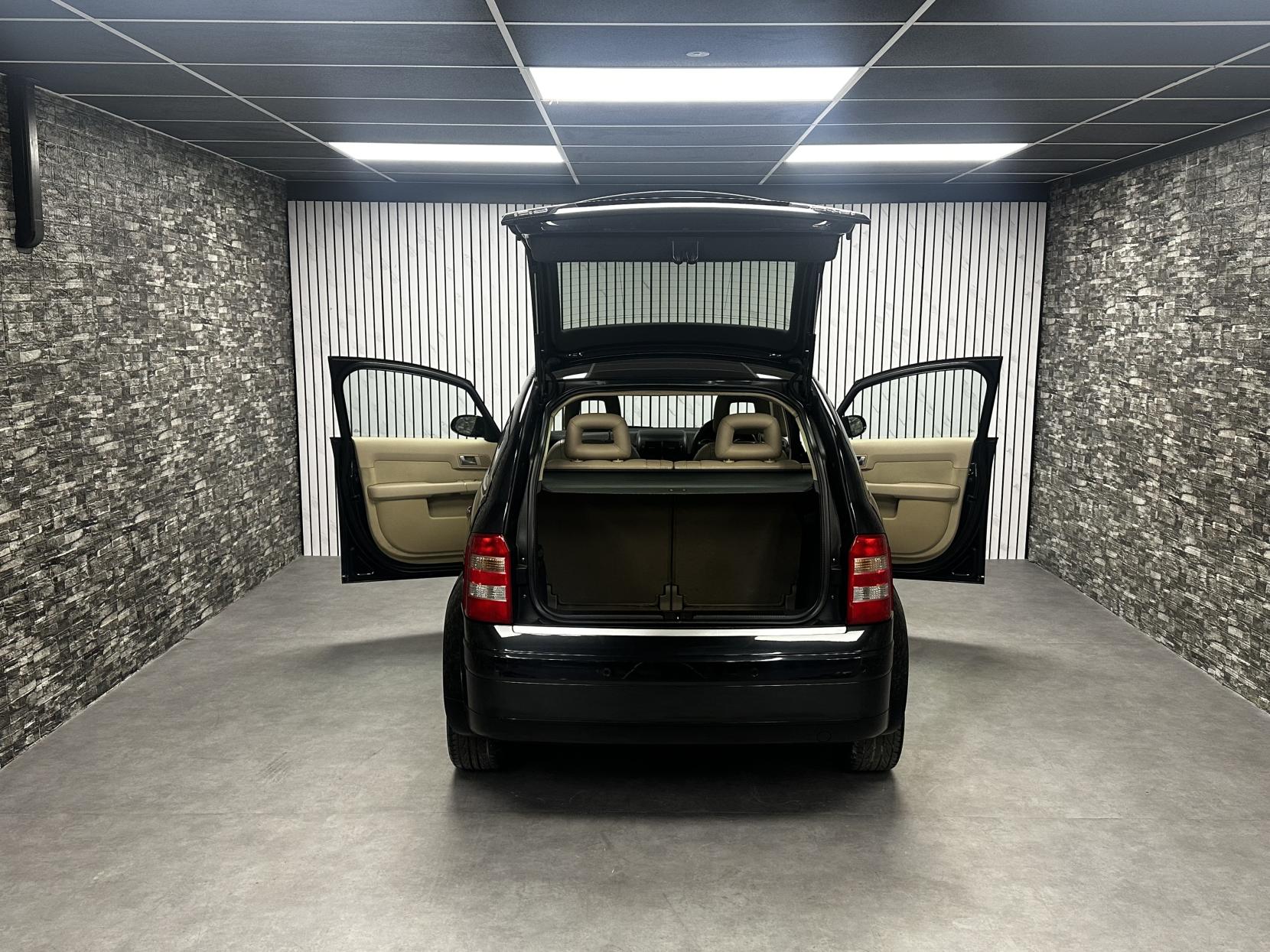 Audi A2 1.4 TDI SE Hatchback 5dr Diesel Manual (119 g/km, 75 bhp)