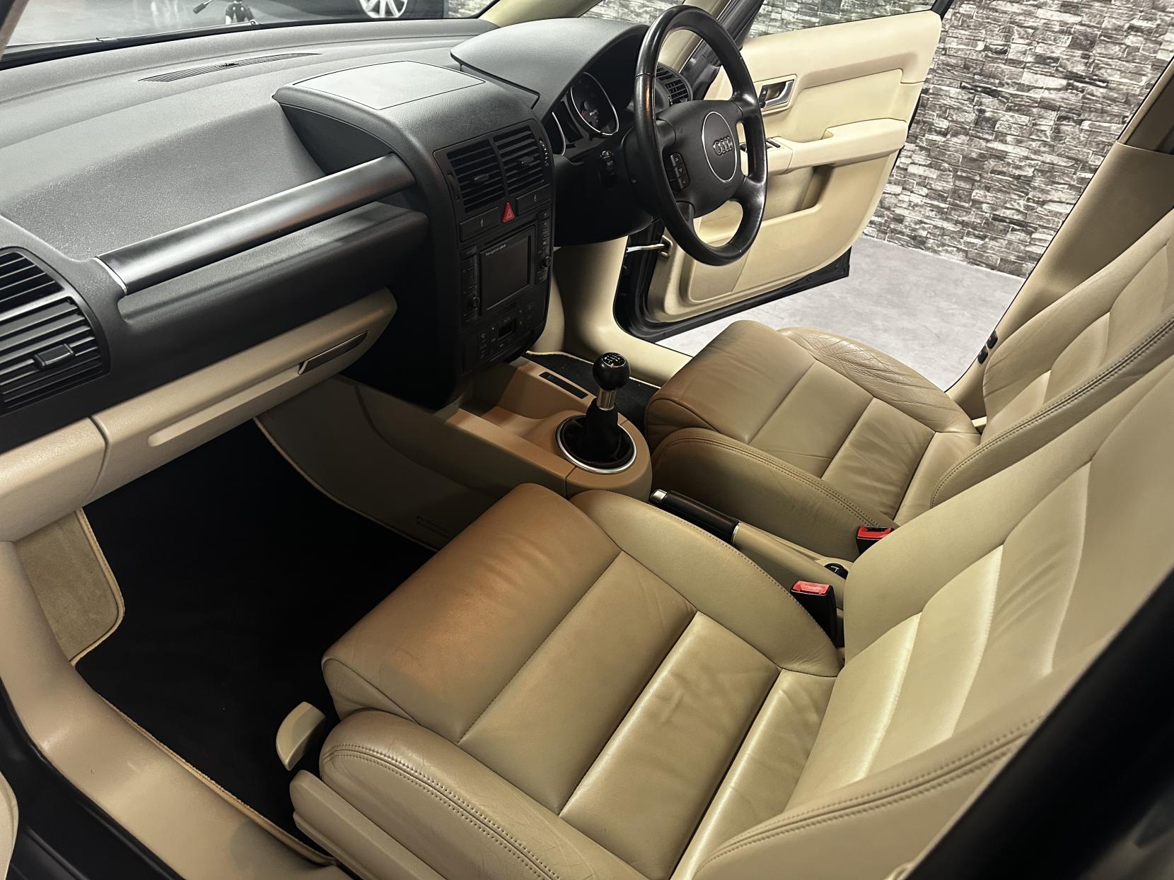 Audi A2 1.4 TDI SE Hatchback 5dr Diesel Manual (119 g/km, 75 bhp)