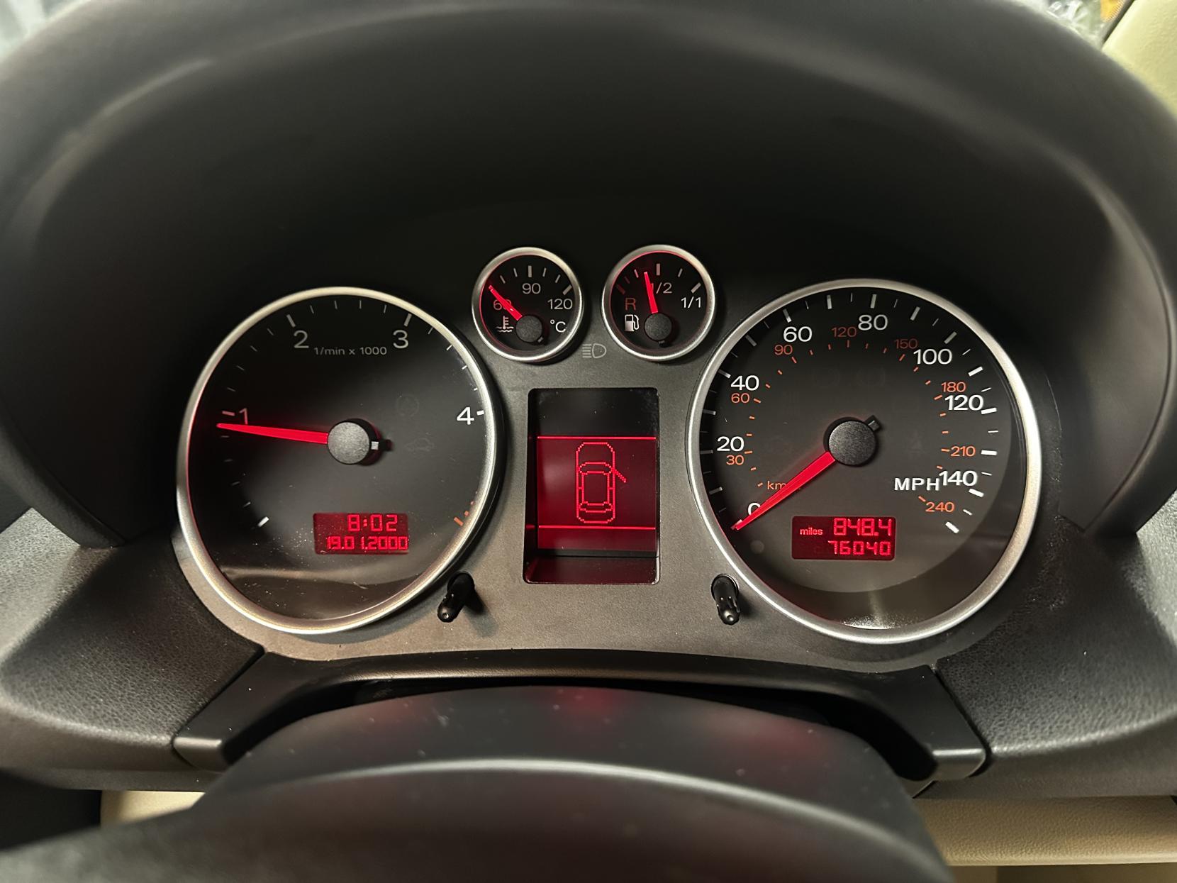 Audi A2 1.4 TDI SE Hatchback 5dr Diesel Manual (119 g/km, 75 bhp)