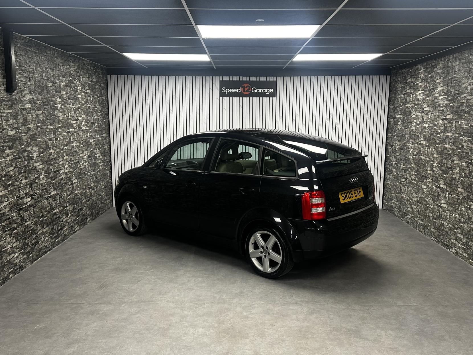 Audi A2 1.4 TDI SE Hatchback 5dr Diesel Manual (119 g/km, 75 bhp)