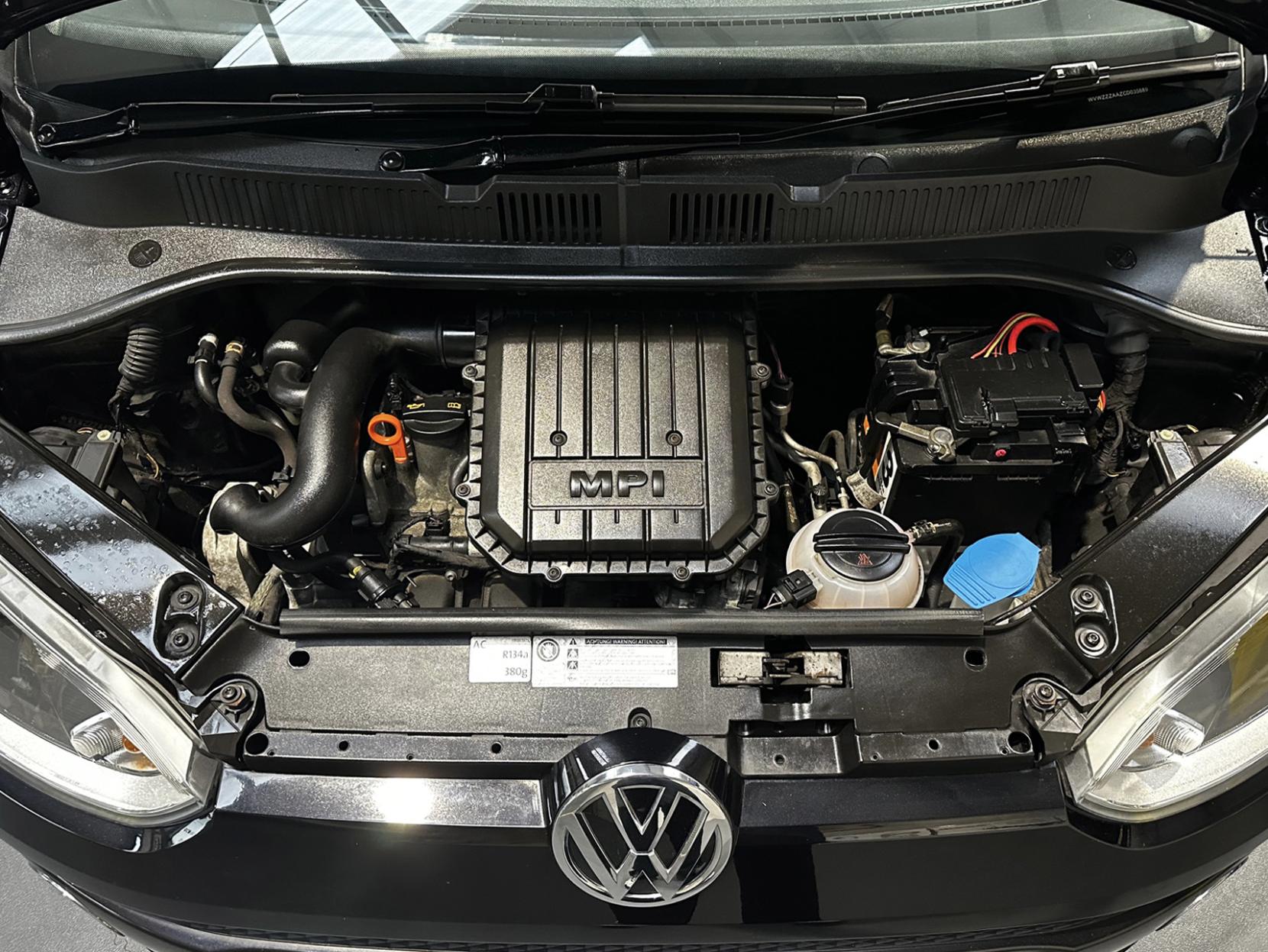 Volkswagen up! 1.0 High up! Hatchback 3dr Petrol Manual Euro 5 (75 ps)