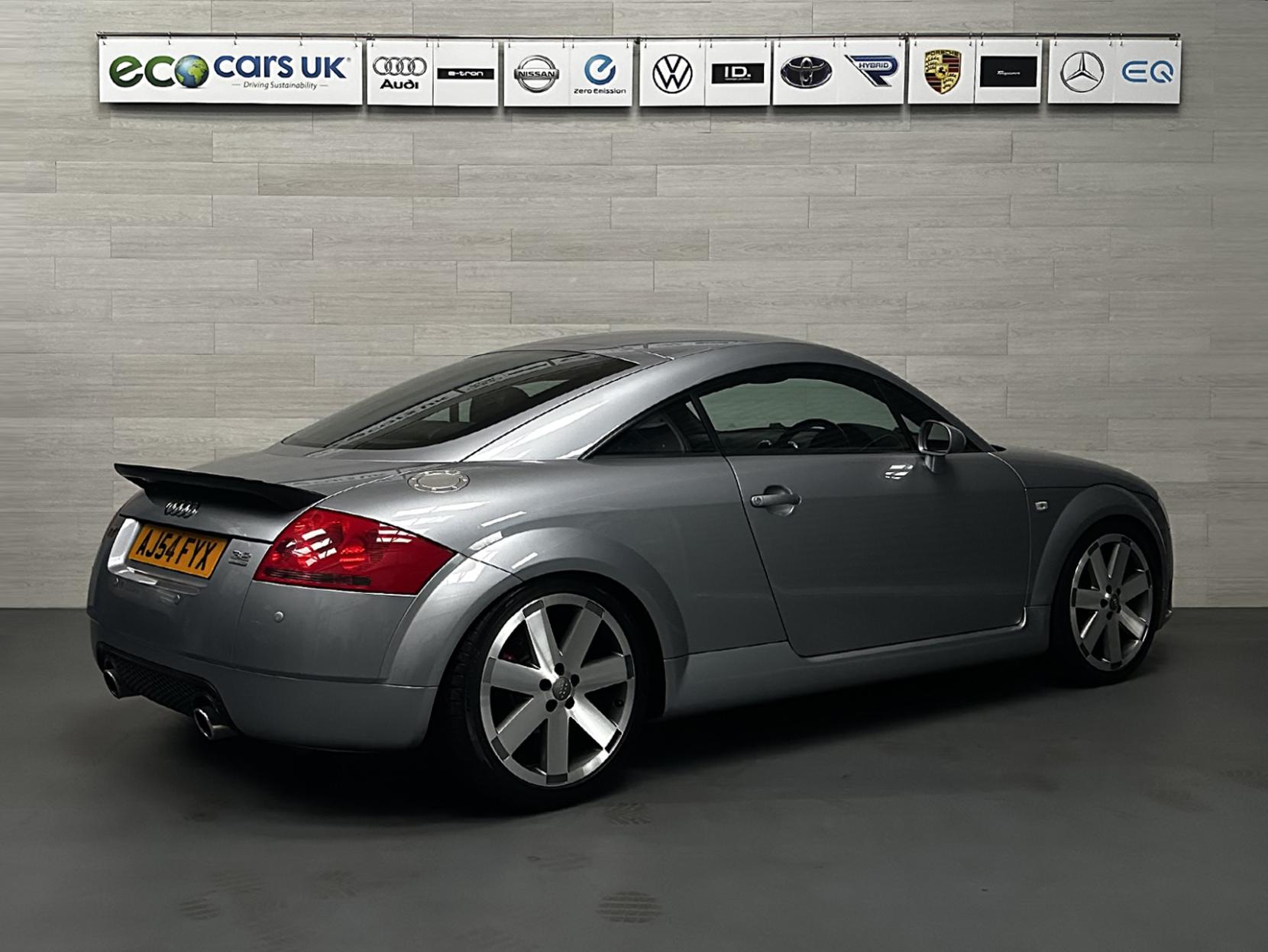 Audi TT 3.2 V6 Coupe 2dr Petrol DSG quattro (238 g/km, 247 bhp)