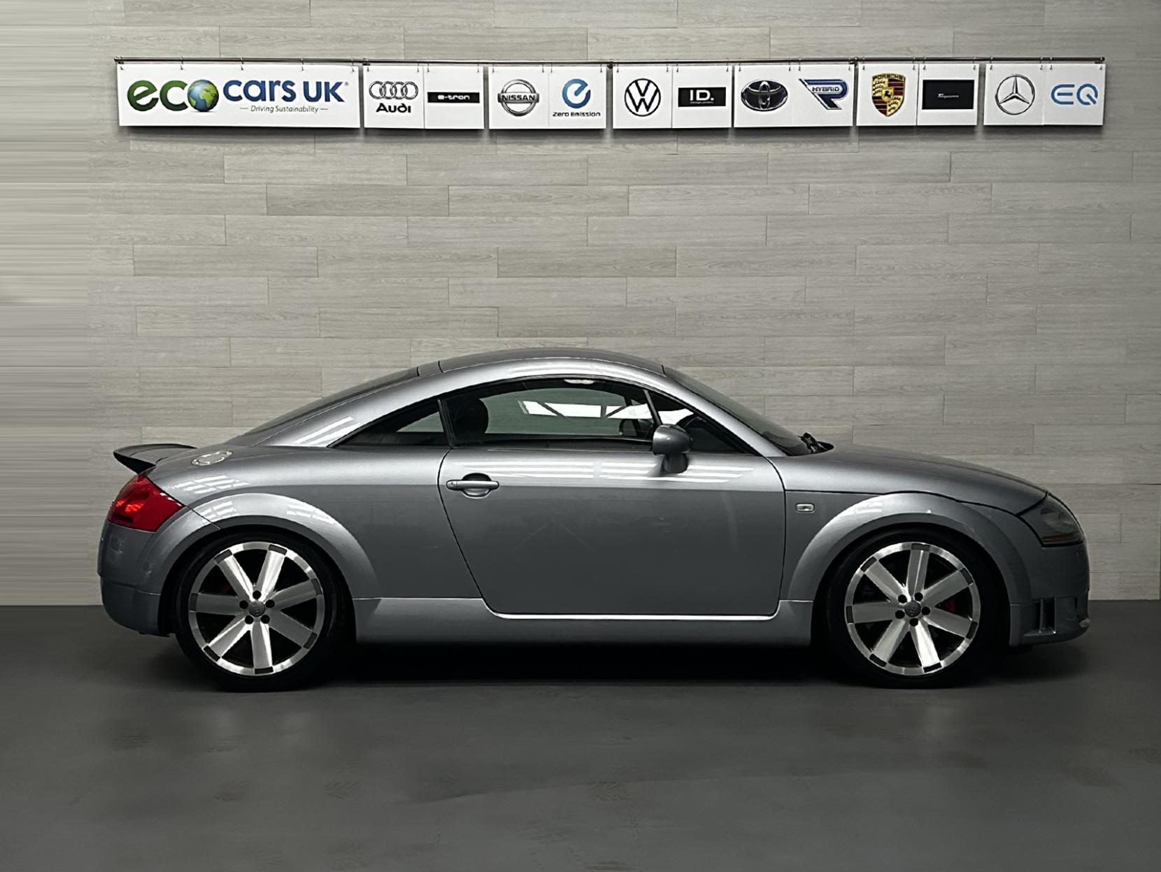 Audi TT 3.2 V6 Coupe 2dr Petrol DSG quattro (238 g/km, 247 bhp)