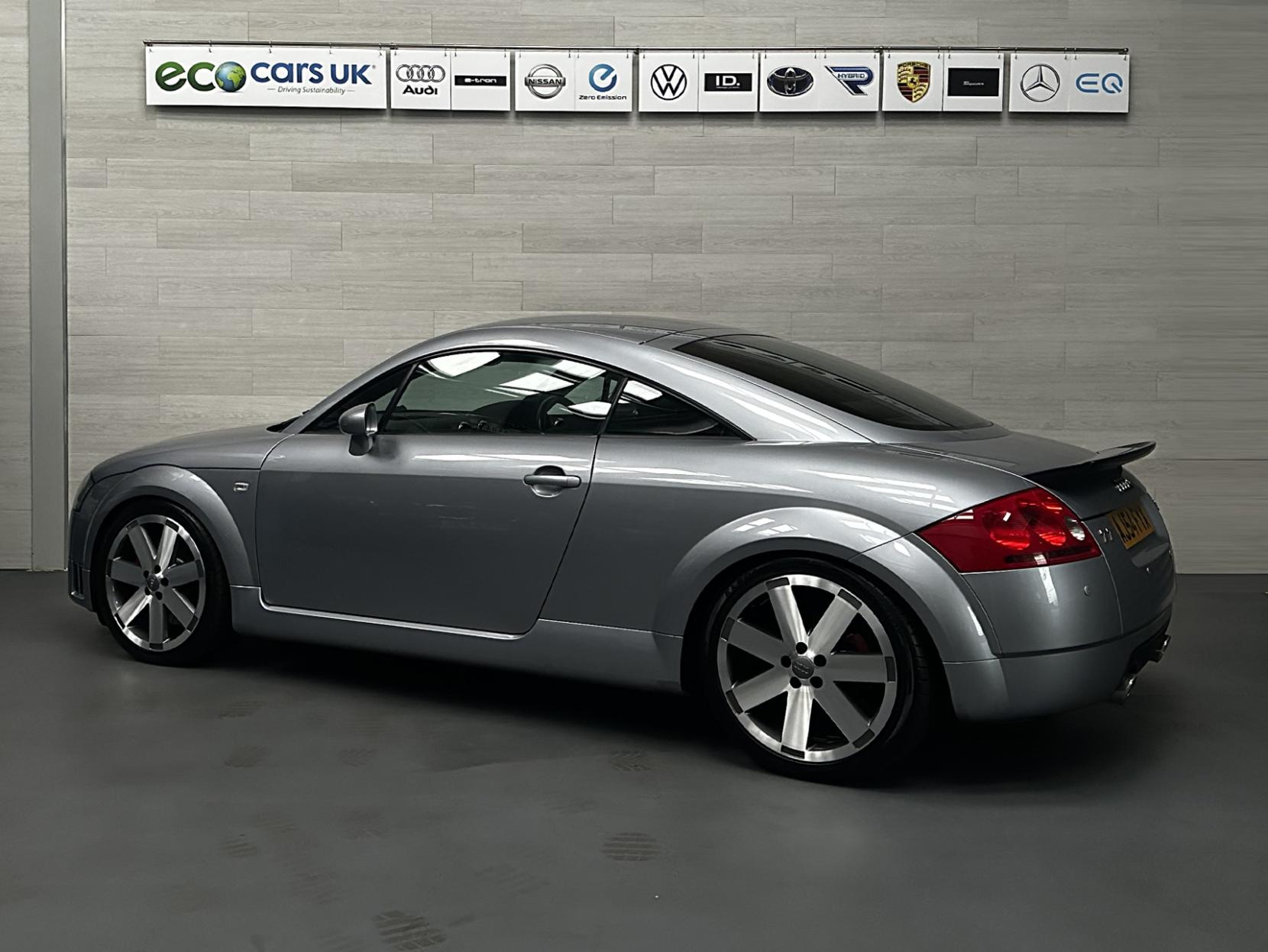 Audi TT 3.2 V6 Coupe 2dr Petrol DSG quattro (238 g/km, 247 bhp)