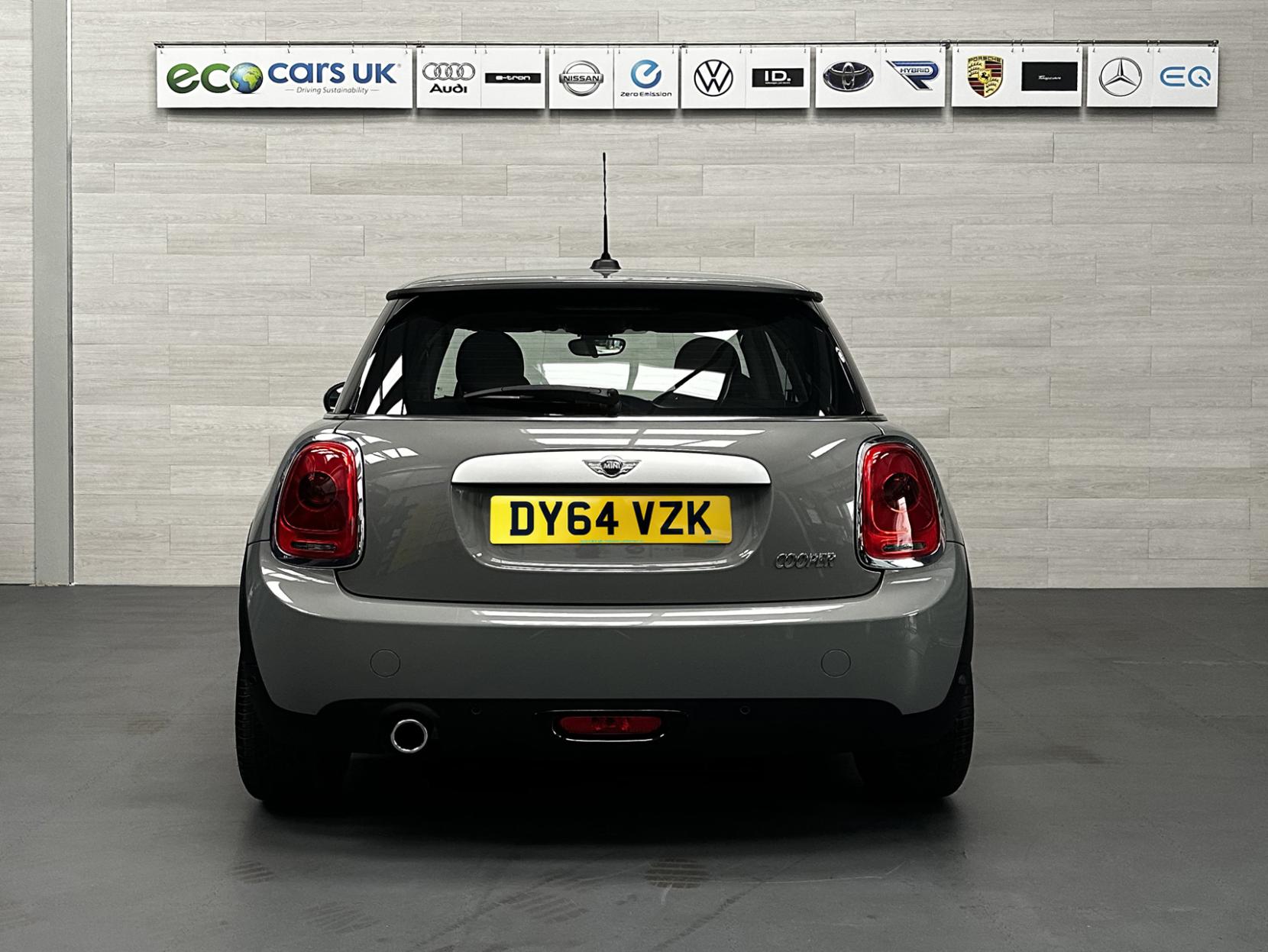 MINI Cooper 1.5 Cooper Hatchback 3dr Petrol Manual Euro 6 (s/s) (136 ps)