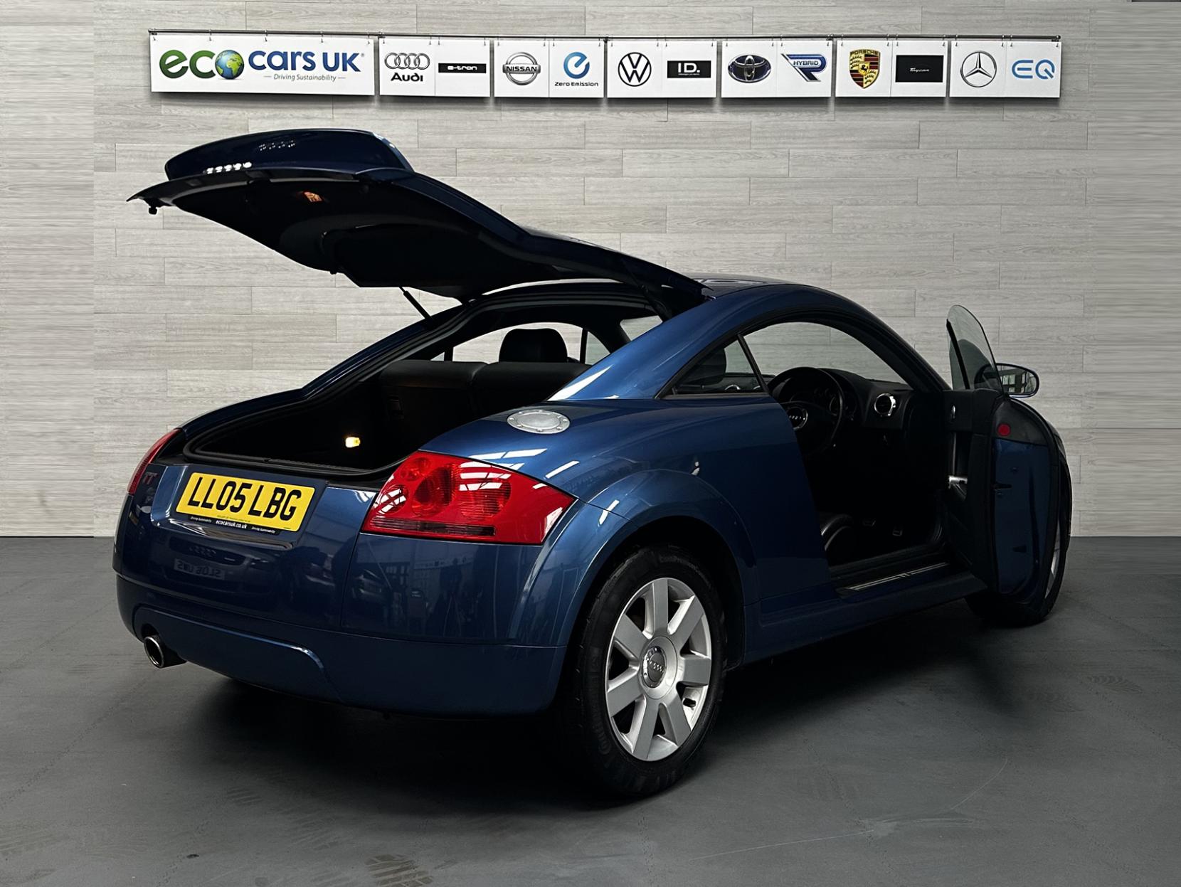 Audi TT 1.8T Coupe 2dr Petrol FWD (228 g/km, 150 bhp)