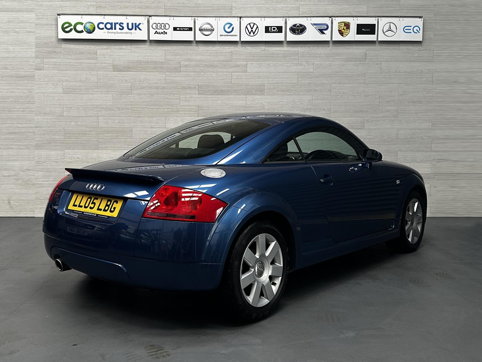 Audi TT 1.8T Coupe 2dr Petrol FWD (228 g/km, 150 bhp)