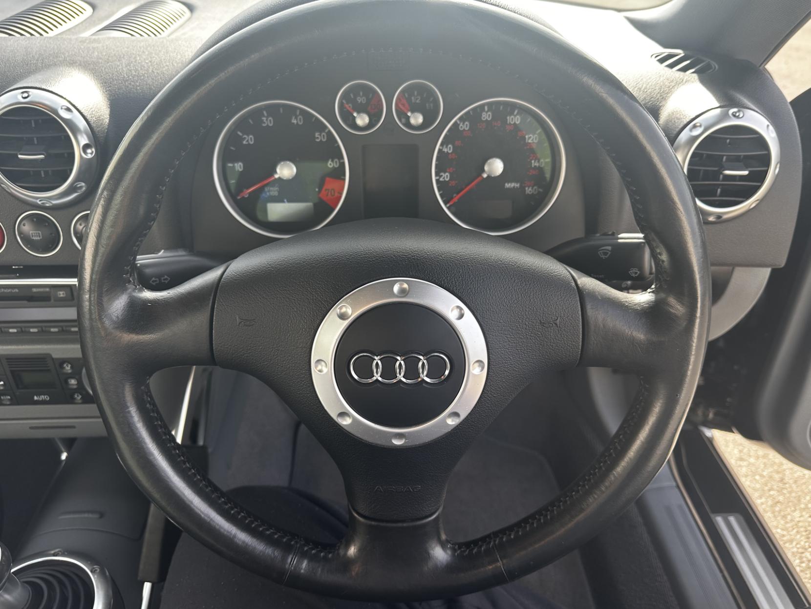 Audi TT 3.2 V6 Coupe 2dr Petrol Manual quattro (254 g/km, 247 bhp)