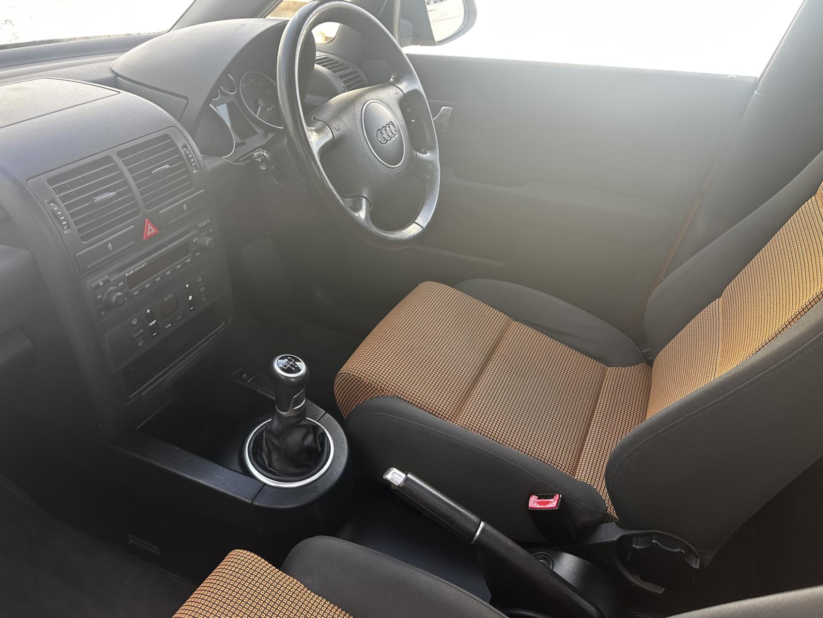 Audi A2 1.6 FSI SE Colour Storm Hatchback 5dr Petrol Manual (144 g/km, 110 bhp)