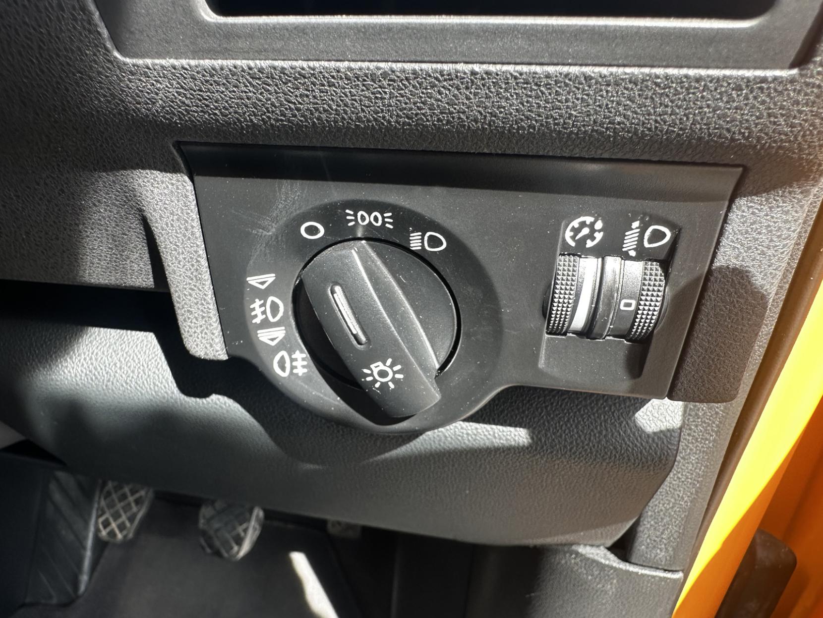 Audi A2 1.6 FSI SE Colour Storm Hatchback 5dr Petrol Manual (144 g/km, 110 bhp)