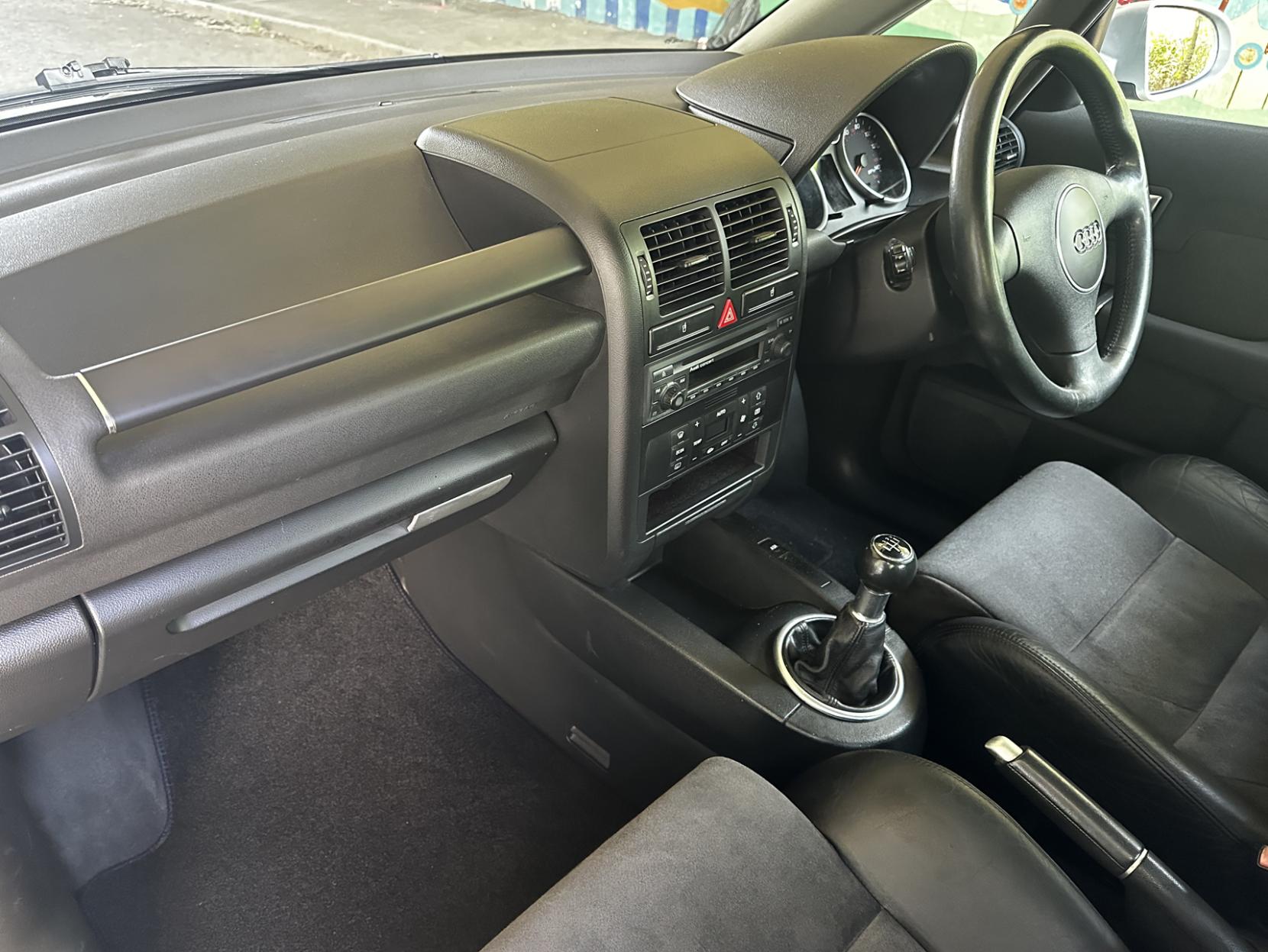 Audi A2 1.4 Sport Hatchback 5dr Petrol Manual (146 g/km, 75 bhp)