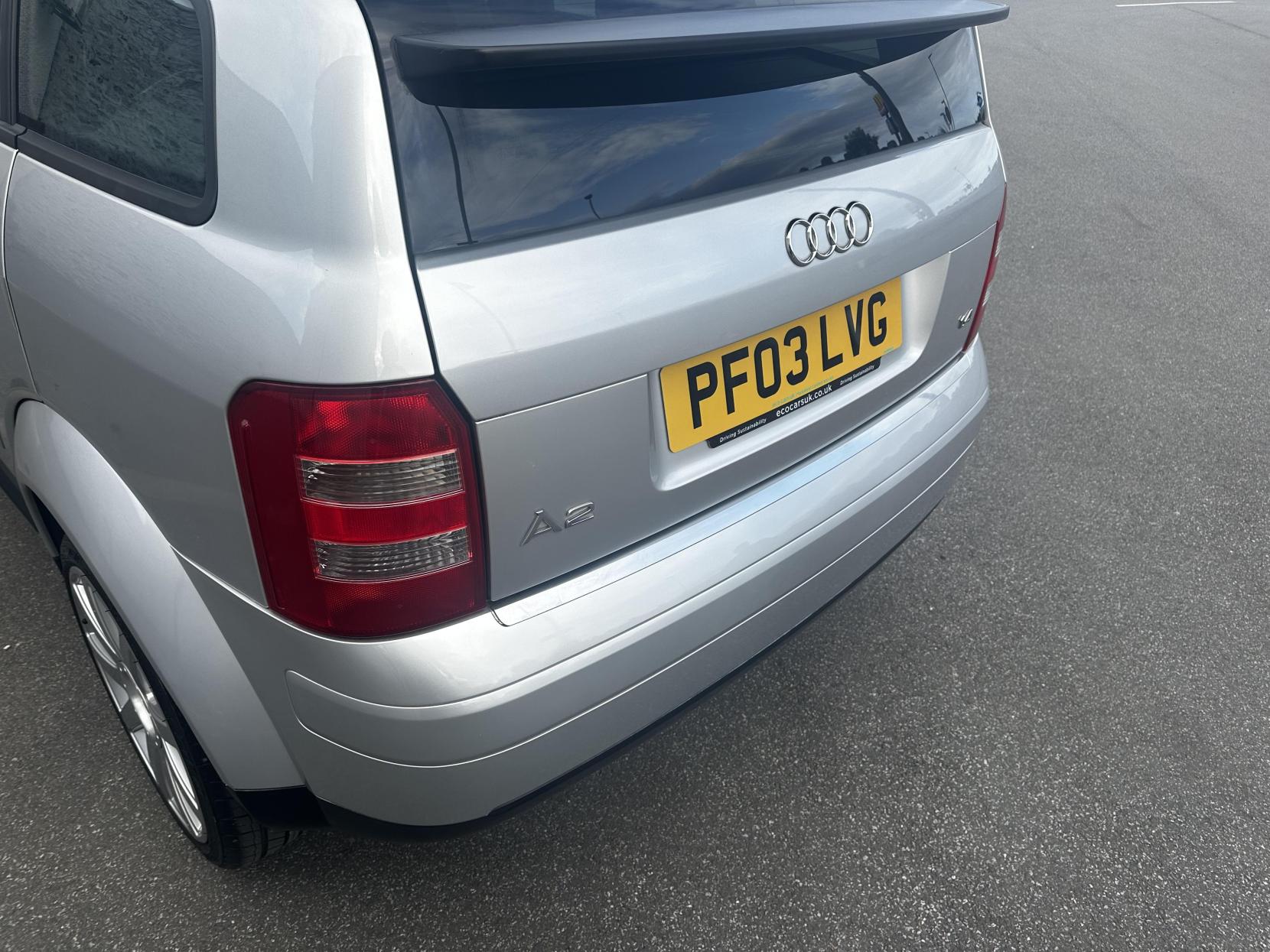 Audi A2 1.4 Sport Hatchback 5dr Petrol Manual (146 g/km, 75 bhp)