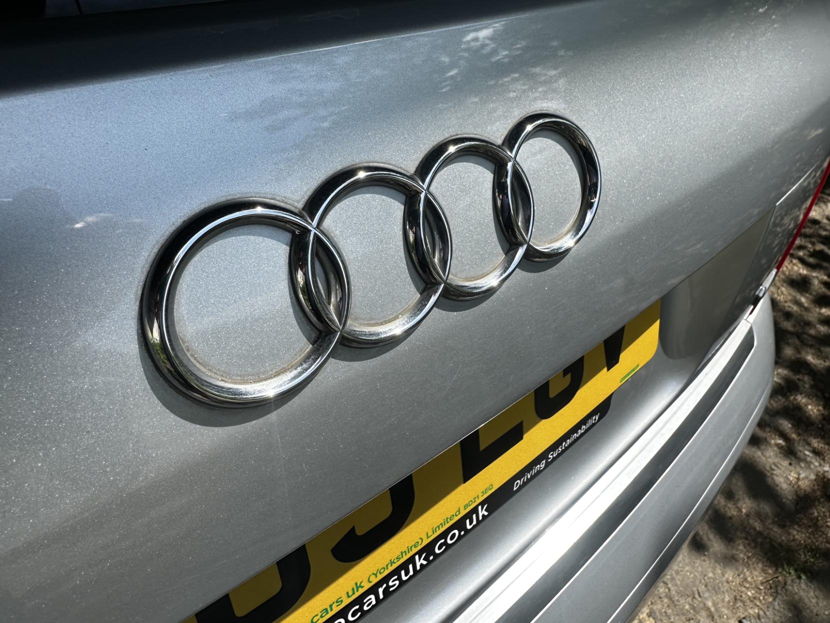 Audi A2 1.4 Sport Hatchback 5dr Petrol Manual (146 g/km, 75 bhp)